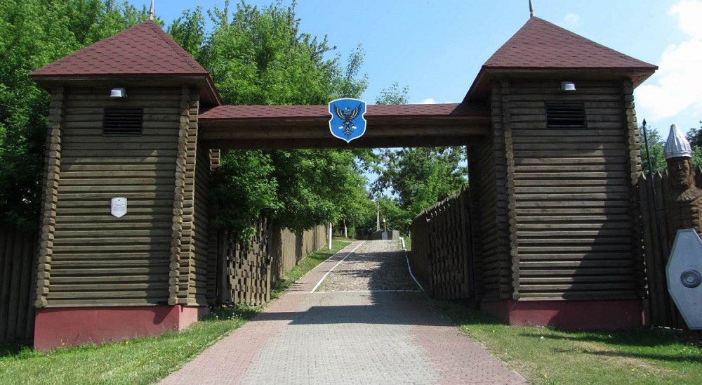 Мозырский-замок-вход