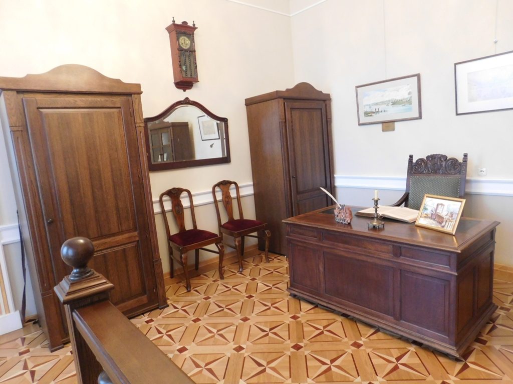 Интерьерный зал Комната управляющего имением.