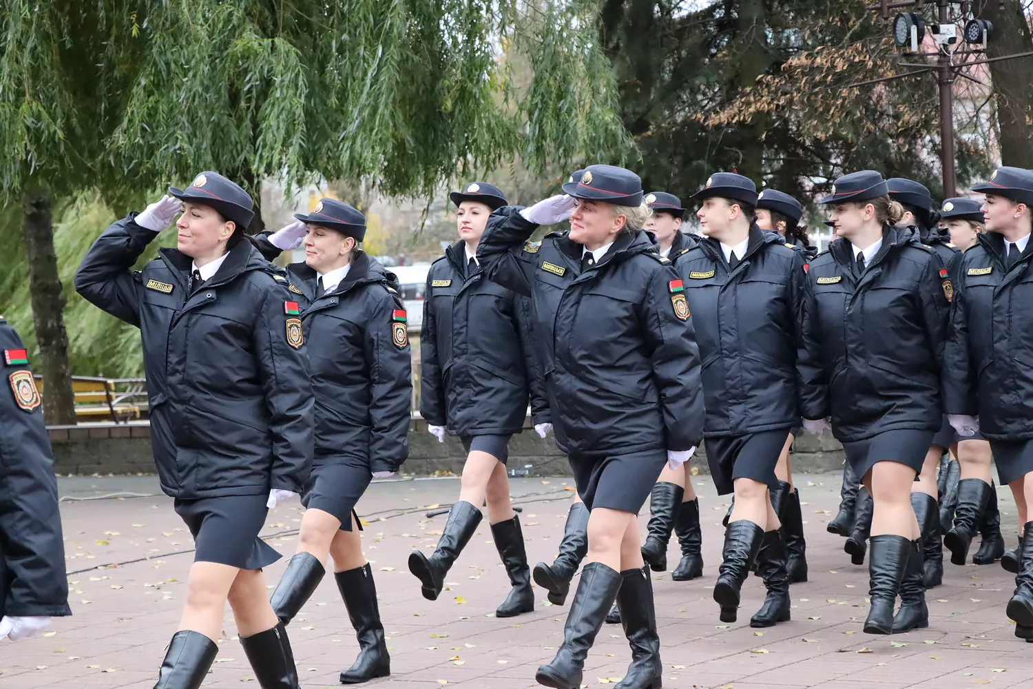 2.JPG