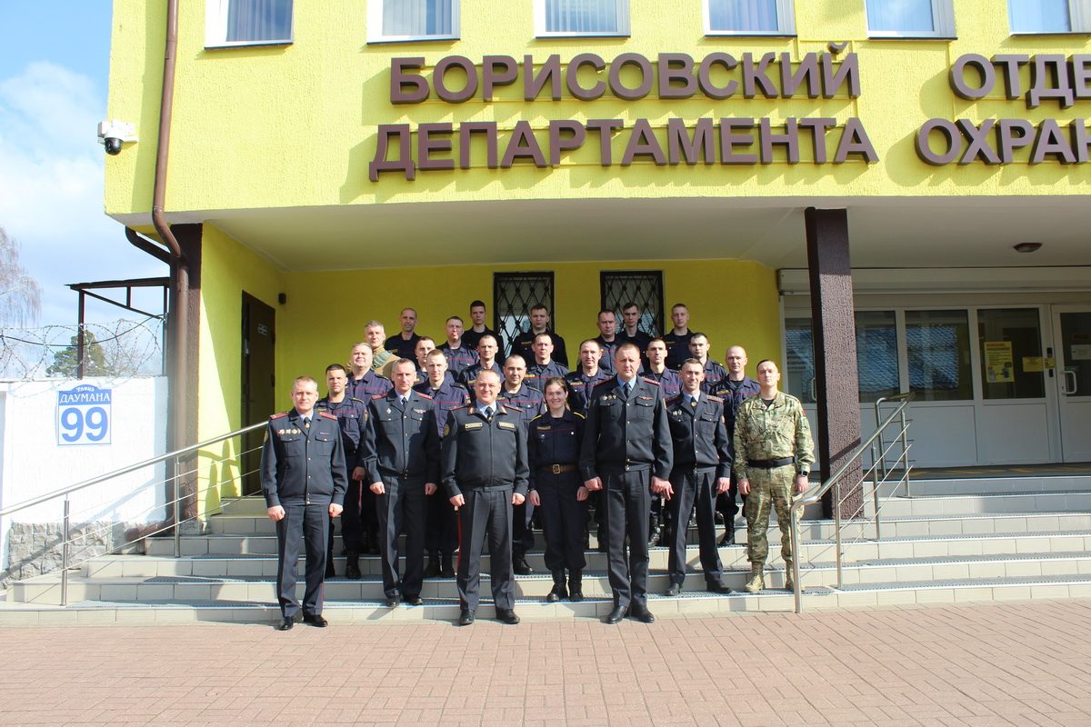 В Борисове кинологи охраны усовершенствовали тактику применения собак по  следу | Департамент охраны МВД Республики Беларусь