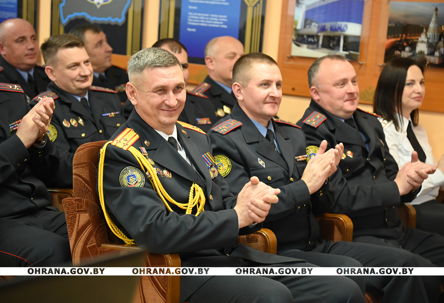 Начальника Первомайского отдела проводили на заслуженный отдых | Минское  городское управление Департамента охраны МВД Республики Беларусь