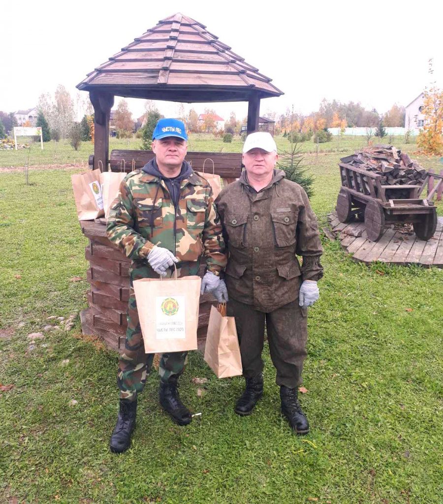 Сотрудники Чаусского отделения Департамента охраны приняли ...