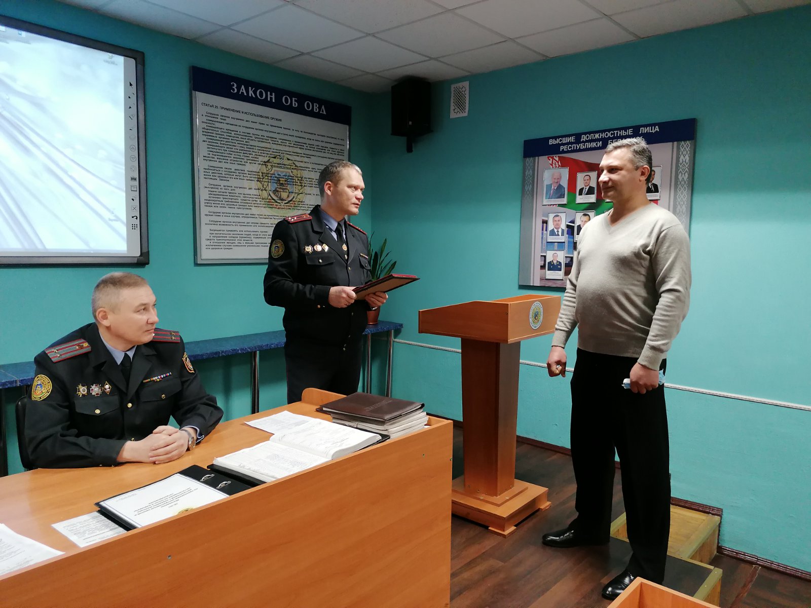 IMG-a951ef73cf6e1353c24cc5db6aae68fd-V