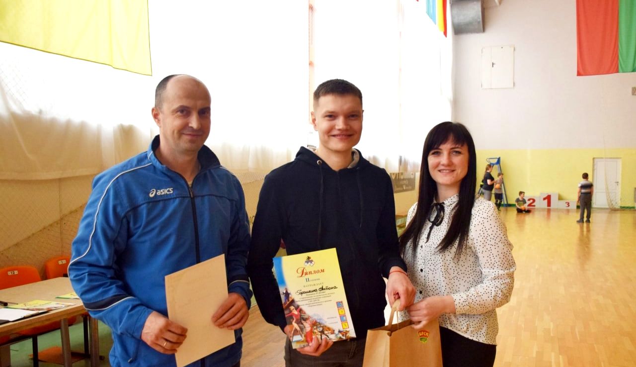 IMG-17ef15a8ff9a655c2a58596286747e31-V